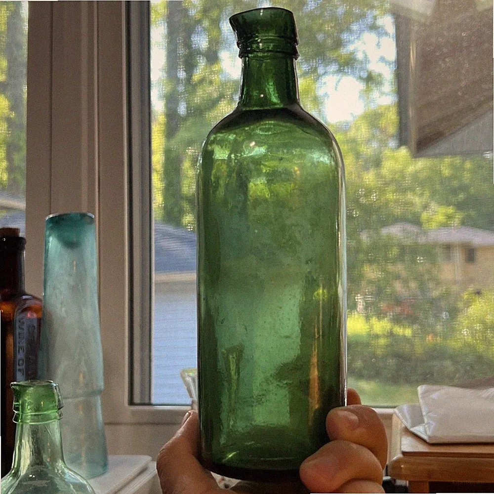 Antique 1870s Applied Top Green Olive Master Ink Bottle Pour Spout READ Early